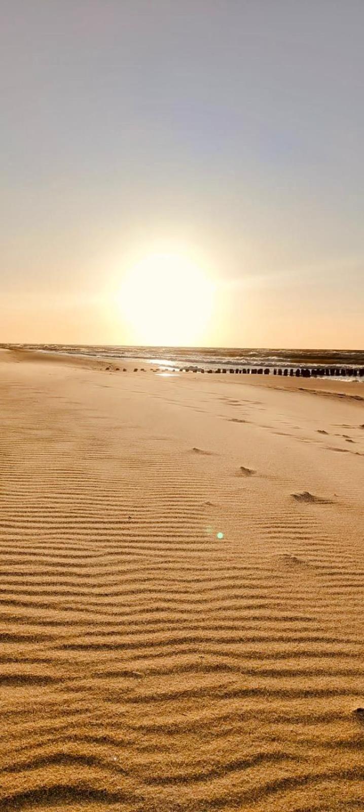 Lulu Holiday Resort Domki Z Podgrzewanym Basenem Мельно Экстерьер фото